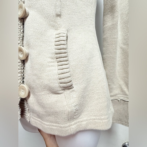 Billabong Cream Button-Up Cardigan Size S - Picture 4 of 9